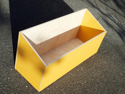 バッテリーボックスの組み立て