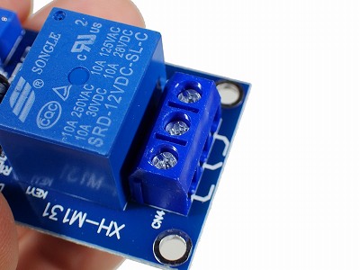 光センサーのオフスイッチの負荷側