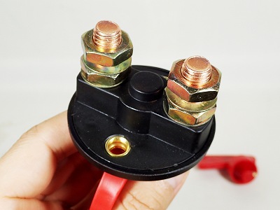 配線の取り付け端子